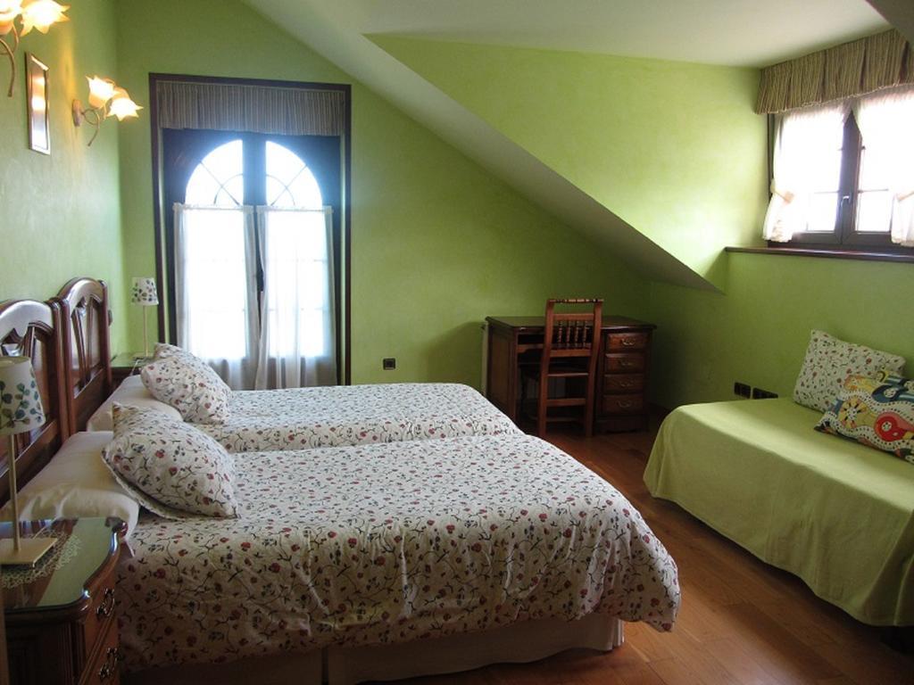 Vivienda Sampedri Vila Santillana del Mar Quarto foto